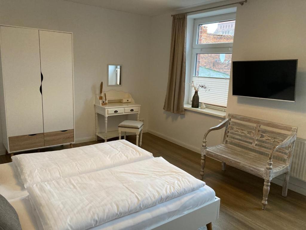 Das Bilderbuchcafe - Ferien - Apartment No 3 - Markt 7 Havelberg Dış mekan fotoğraf