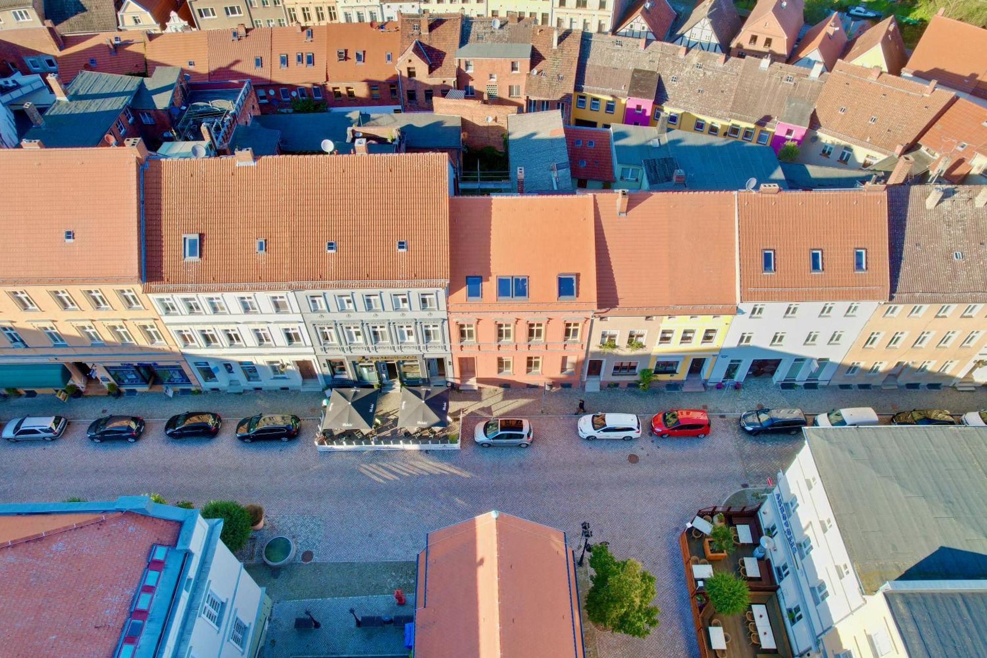 Das Bilderbuchcafe - Ferien - Apartment No 3 - Markt 7 Havelberg Dış mekan fotoğraf