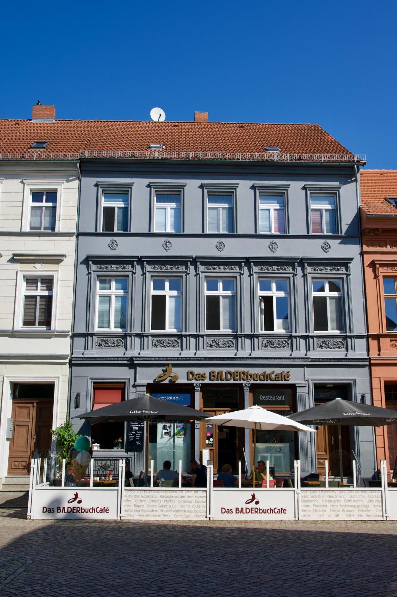 Das Bilderbuchcafe - Ferien - Apartment No 3 - Markt 7 Havelberg Dış mekan fotoğraf