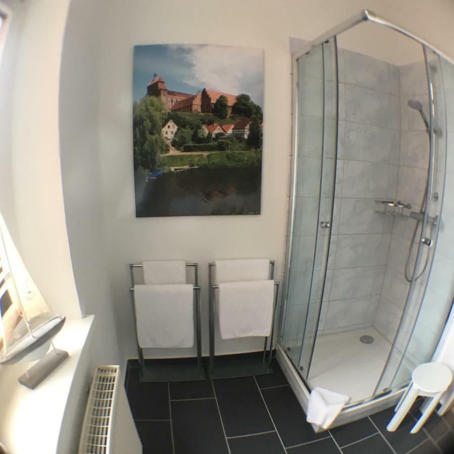 Das Bilderbuchcafe - Ferien - Apartment No 3 - Markt 7 Havelberg Dış mekan fotoğraf