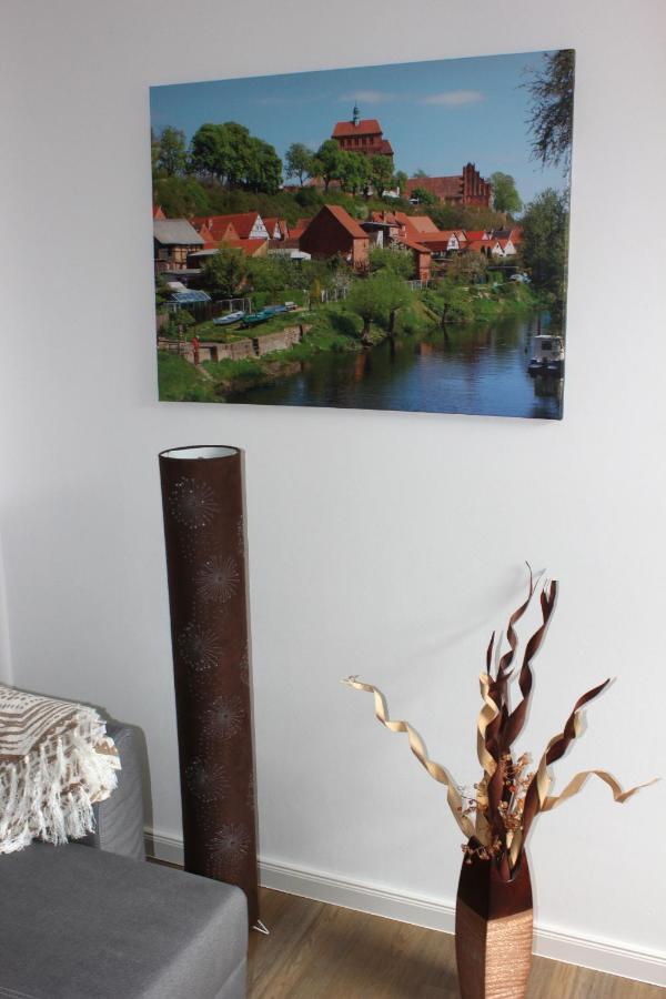 Das Bilderbuchcafe - Ferien - Apartment No 3 - Markt 7 Havelberg Dış mekan fotoğraf